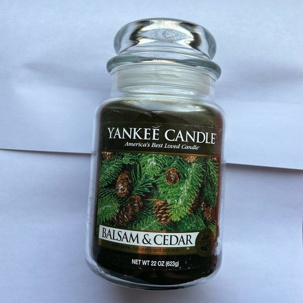 Yankee Candle Balsam and Cedar glass jar candle